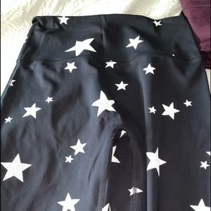 Aire Star Leggings